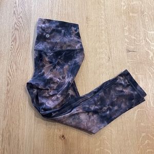 Lululemon Align High Rise Crop 21"